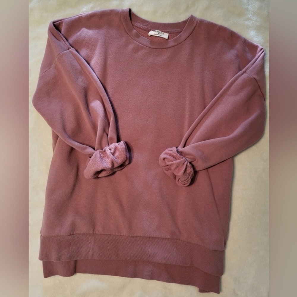 EUC ☆ Zenana Pocket Sweatshirt